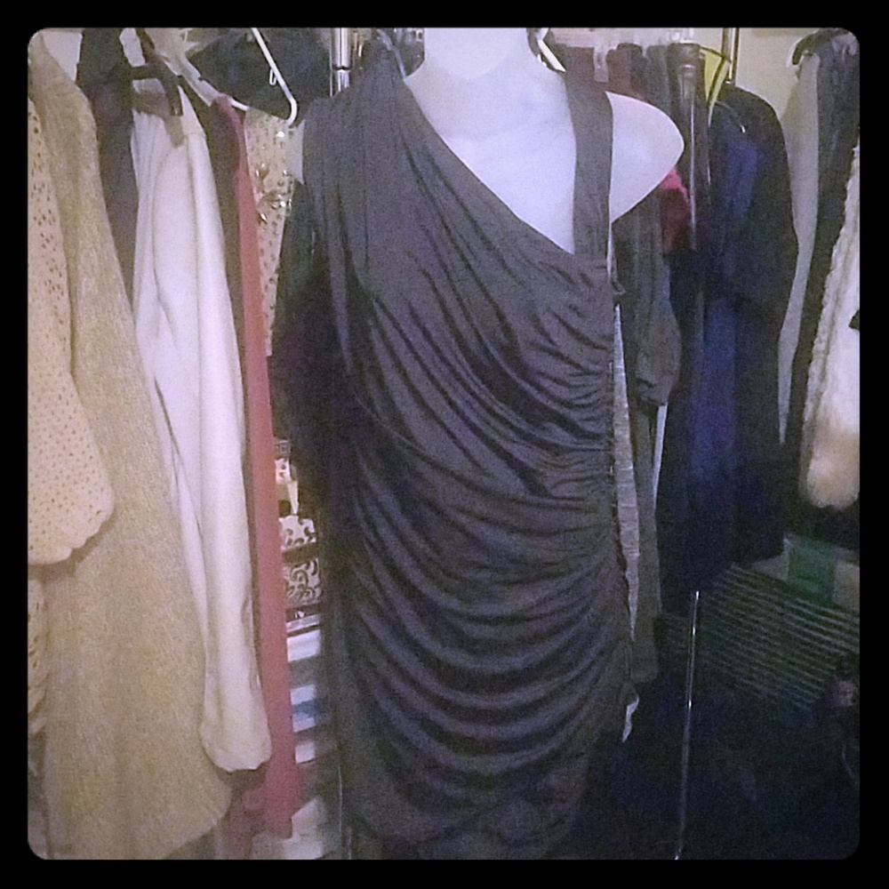 Dress Ruched one arm